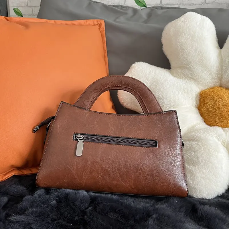 New Designer Carving Handbags Crossbody Shoulder Bags for Women Genuine Leather Ladies Purses_voghion.com