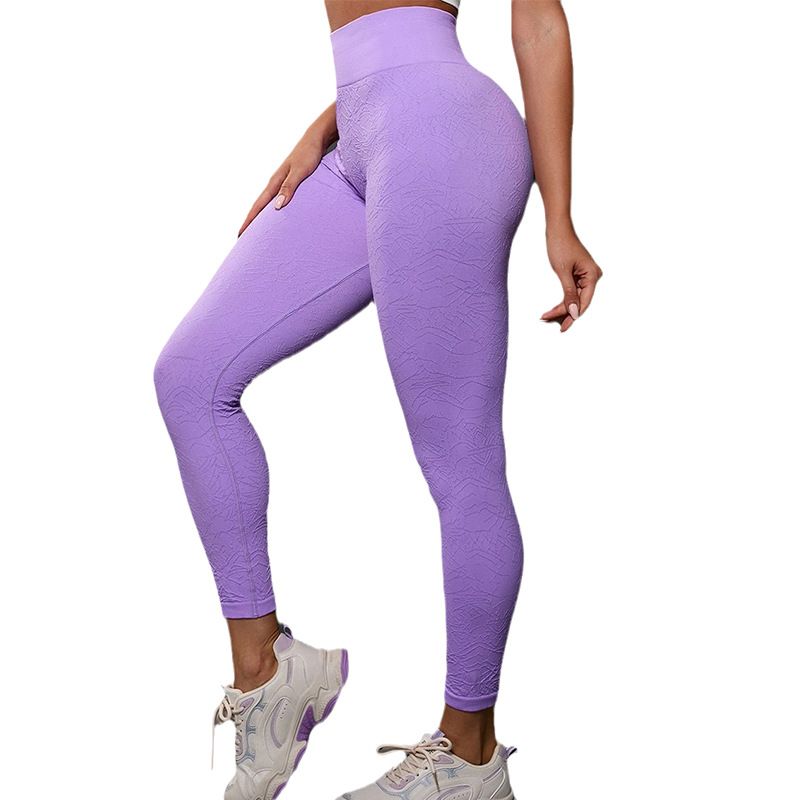 pleated seamless knitted fitness yoga pants for women, skin-friendly nude feeling, tight-fitting, slimming sports nine-point pants for women_voghion.com