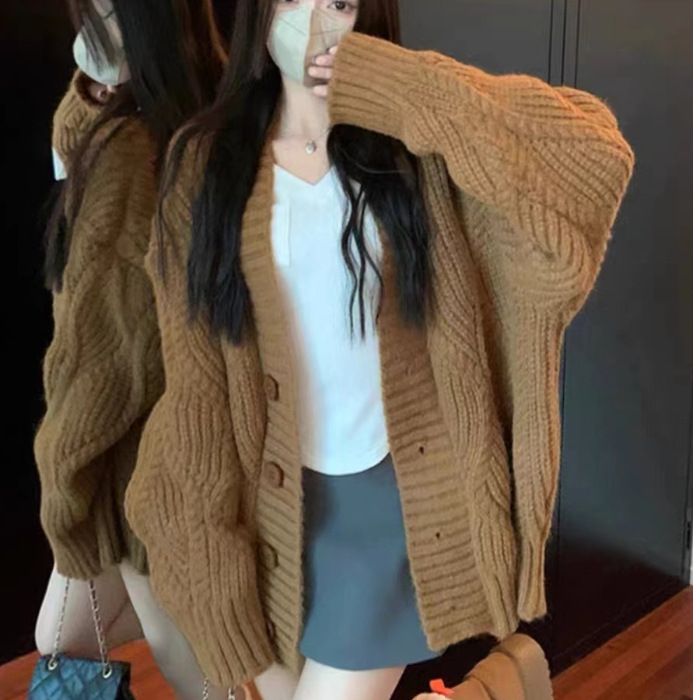 Cardigan in maglia a trecce – Morbido misto poliestere-spandex, maglione oversize aperto sul davanti per donna, color crema e cachi (taglia unica)_voghion.com