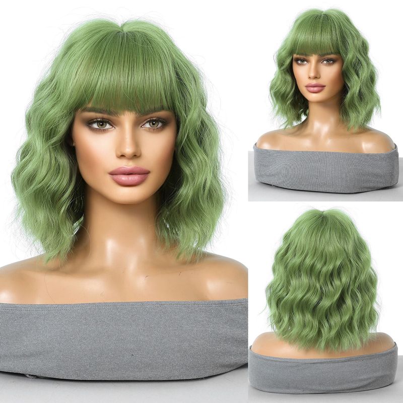 Synthetische Clip-in-Perücken für Damen, kurzes lockiges Haar mit Pony, wasserwellige Chemiefaser-Kopfbedeckungsperücke_voghion.com