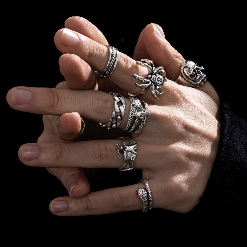 Wind trend hip hop ring men's old spider snake bat skeleton double headed snake ring men's 7-piece set_voghion.com