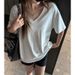 Sommer Koreanisches Oversized T-Shirt mit tief angesetzten Schultern und V-Ausschnitt, kurzärmelig, für Damen, Basic-Oberbekleidung, High-End-Oberteil im Lazy-Style_voghion.com