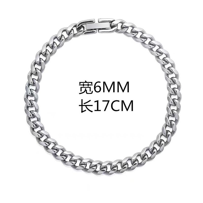 Trendy Men's Hip-Hop Non-Fading Titanium Steel Necklace Unisex Thick Clavicle Couple Versatile Light Cuban Chain_voghion.com