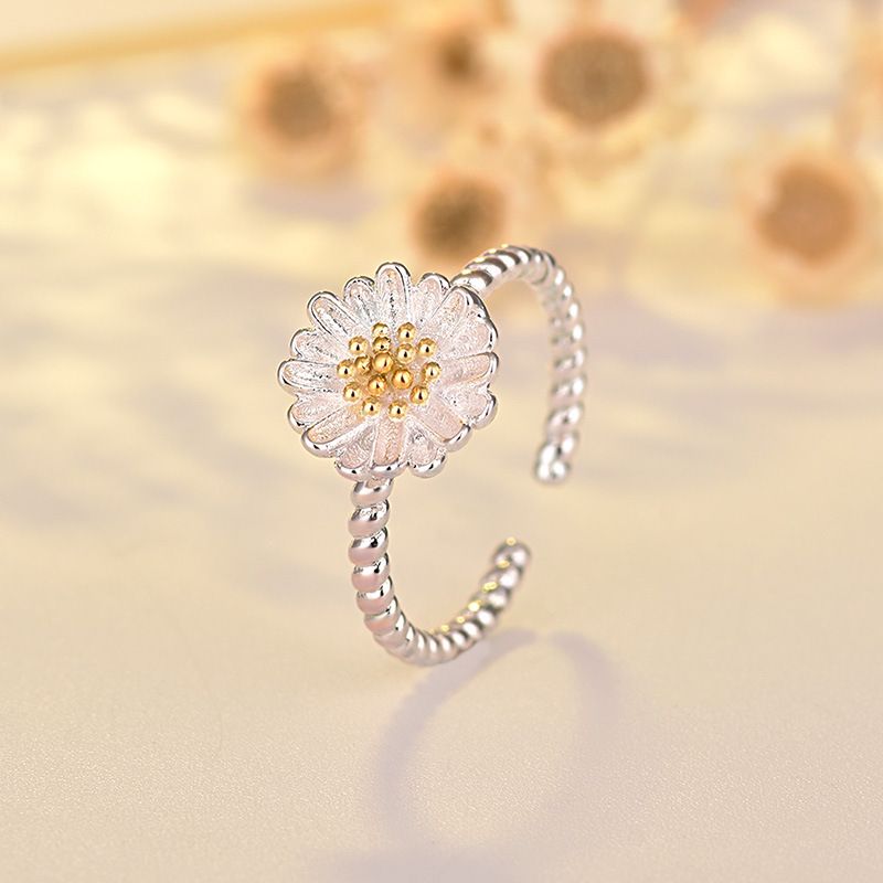 Qiao Lan Xuan Little Daisy Orecchini Donna Edizione Coreana Versatile Piccolo Girasole Fresco Crisantemo Orecchino Argento_voghion.com
