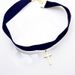 Collier ras du cou simple en velours noir avec croix pour femme_voghion.com