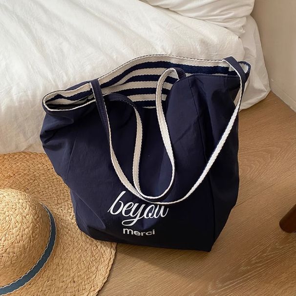 Korean Style Lazy Red Canvas For Women 2025 New Double-Sided Large Capacity Commuting Shoulder Tote Bag_voghion.com