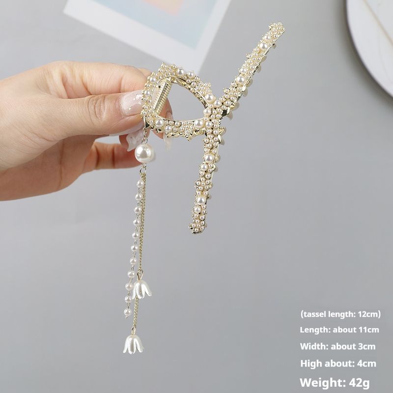 Tassel High-end Feel, Simple Temperament, Pearl Spiral Shark Clip, Size, Large Hair Volume_voghion.com