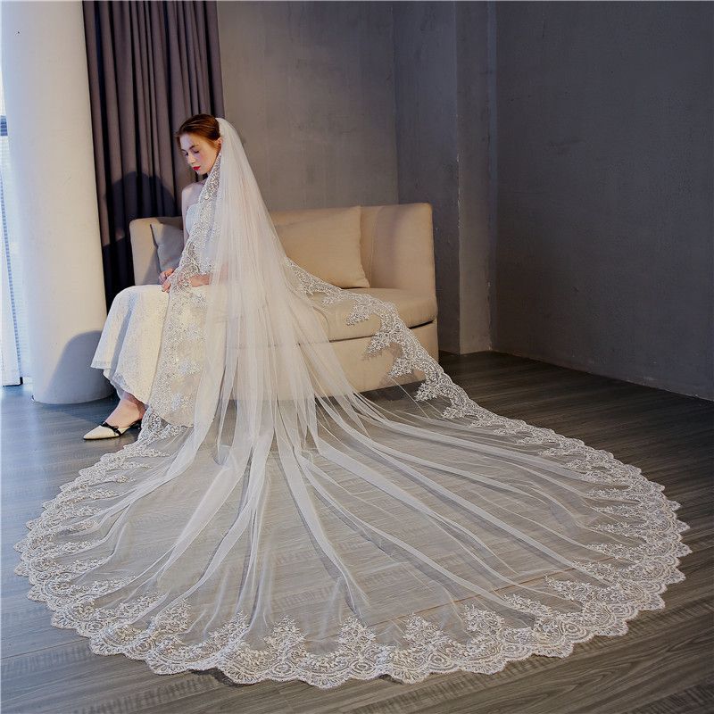 Voile traînant de 5 mètres de long pour femme, exquises applications en dentelle pailletée avec peigne à cheveux, accessoires pour robe de mariée, 3 mètres_voghion.com
