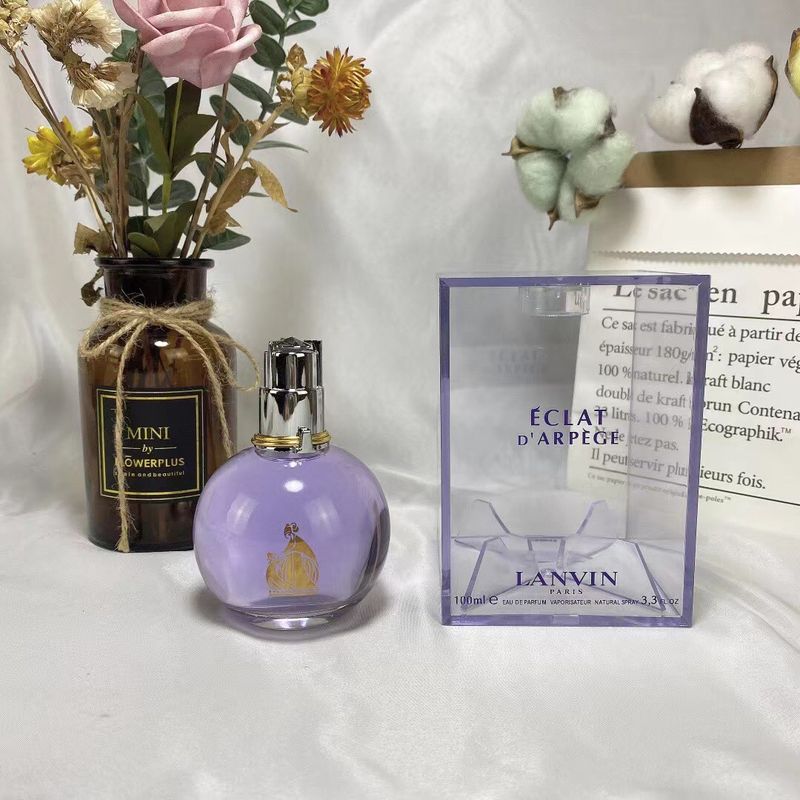 Profumo Vietnam Langfan Charm Ladies Modern Princess Light Bulb 100ml_voghion.com