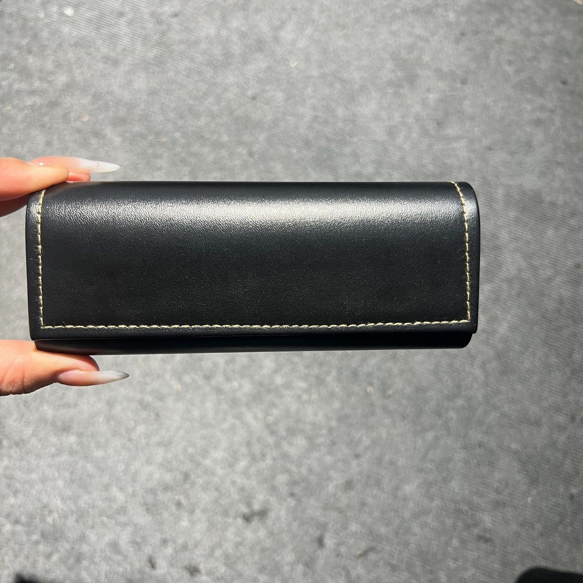 Custodia per occhiali unisex leggera e portatile da donna, semplice, anti-pressione, in pelle, scatola portaoggetti per occhiali da sole, senso avanzato_voghion.com