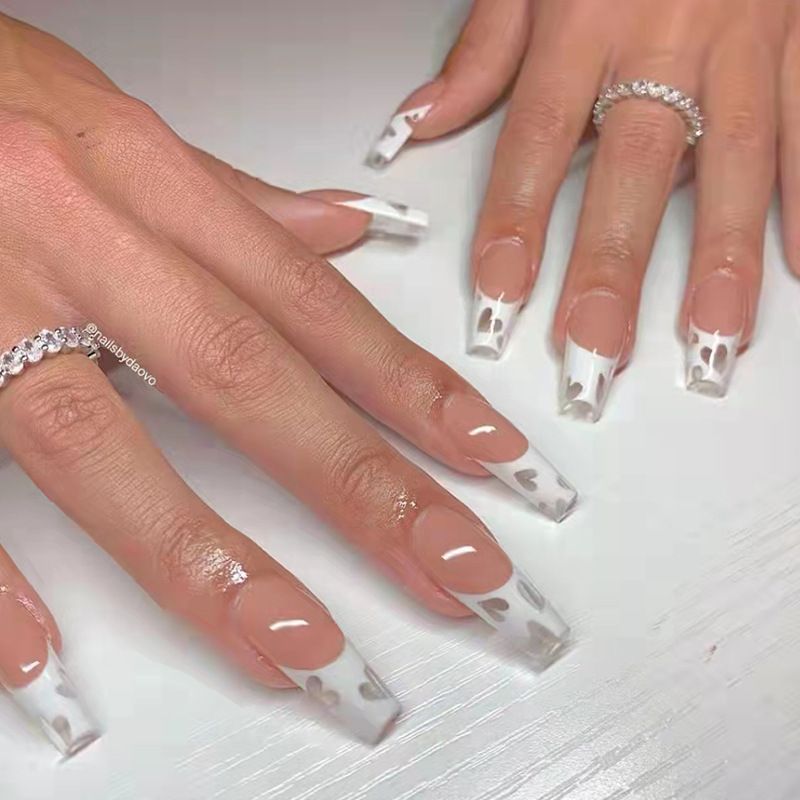 Unghie finte francesi da 24 pezzi con bordo bianco Design Semplice indossabile Lunga bara Unghie finte Balletto Stampa sulle unghie Fu s s_voghion.com