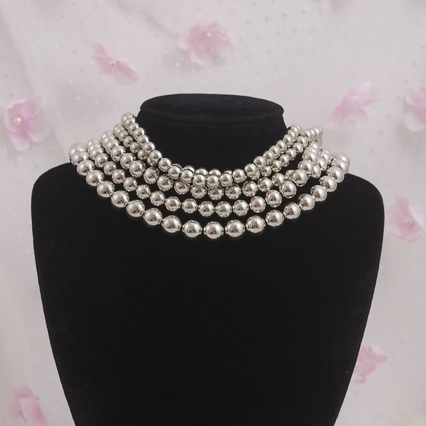 Collana di perline rotonde multistrato esagerate alla moda con cinque strati di catena a clavicola impilata e_voghion.com
