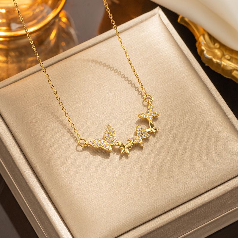 Collana con ciondolo a farfalla in zircone leggero e lussuoso in stile coreano, moda femminile, stile fresco, personalità, temperamento, catena per clavicola_voghion.com