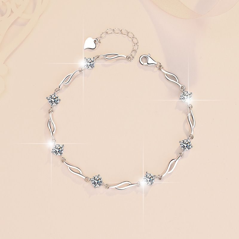Moissanite Armband für Frauen Exquisite Licht Luxus Hand Ring Live-Streaming Reinem Silber Schmuck_voghion.com