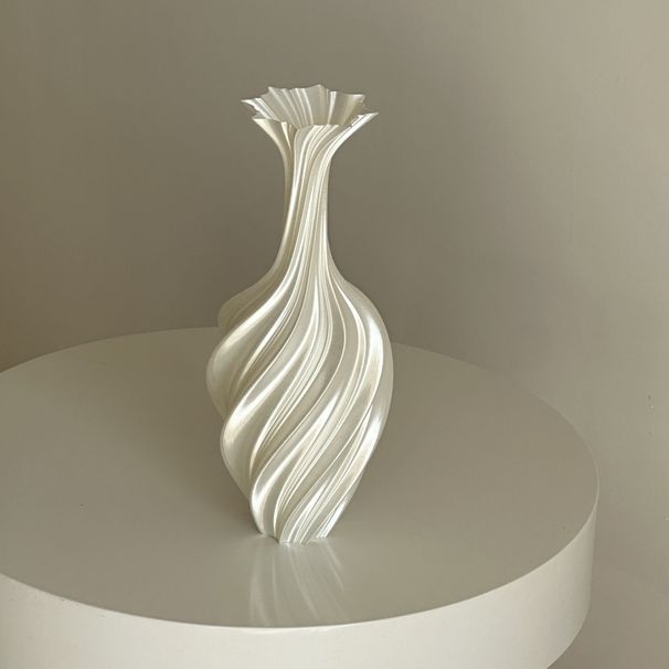 New Artistic Abstract Vase Twisted Retro Flower Arrangement Decorative Ornament Simple Style Light Luxury_voghion.com