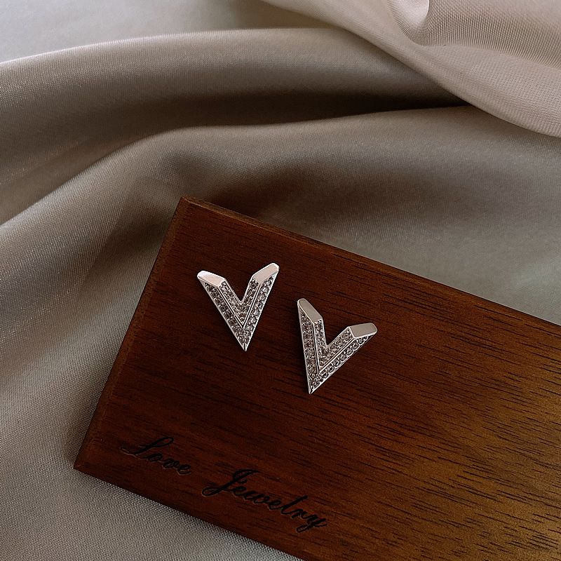 Orecchini alla moda nuovi, semplici e compatti, di alta qualità, con design originale coreano a forma di V, in argento S925_voghion.com