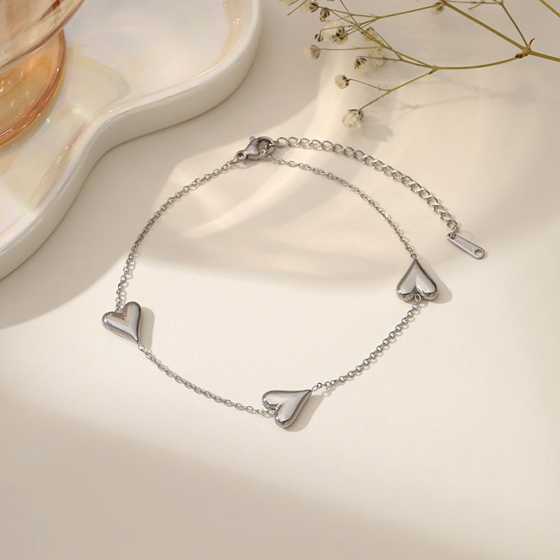 【Acciaio completamente in titanio】Gioiello alla caviglia con nappa a cuore e design a nicchia, personalità resistente allo sbiadimento_voghion.com