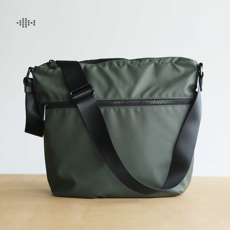 Borsa impermeabile in nylon casual da uomo Lanspace per esterni_voghion.com