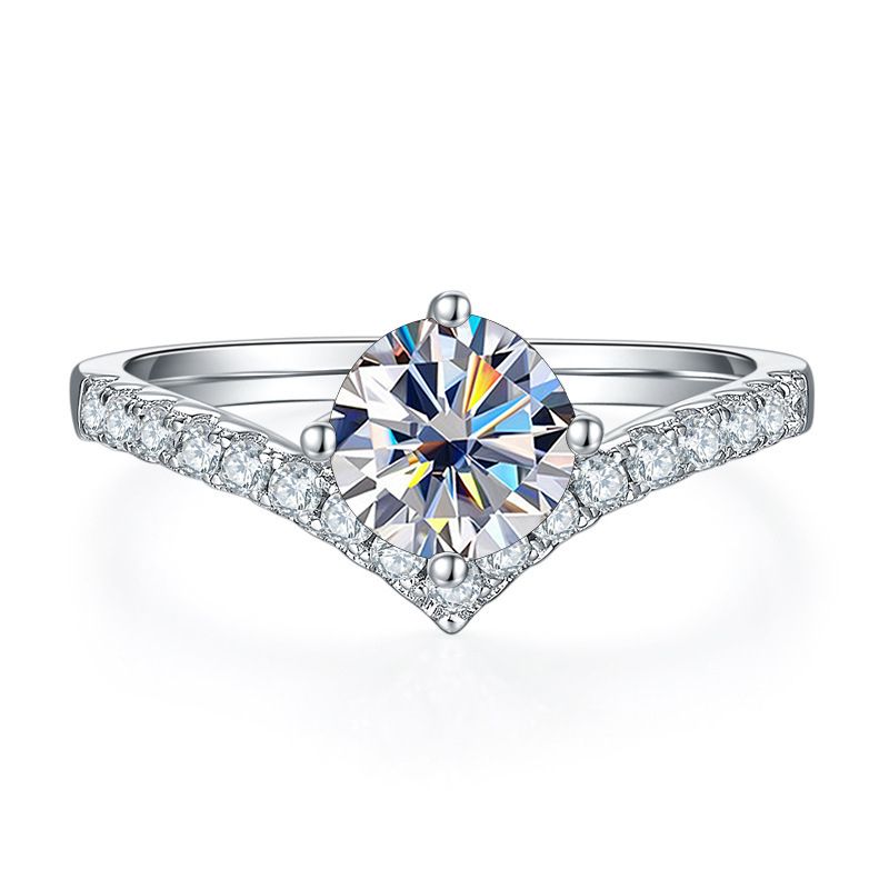 Tancise Luxury V Shape Rings Round Sparkling 1 Carat VVS1 D Color Moissanite Ring Diamond Wedding Band Jewelry For Women_voghion.com