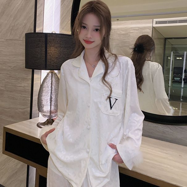 Undertøy og nattøy Leopardfjær eksklusive pysjamaser for kvinner høst og vinter gullfløyel langermet komfortabelt hjemmetøysdress_voghion.com