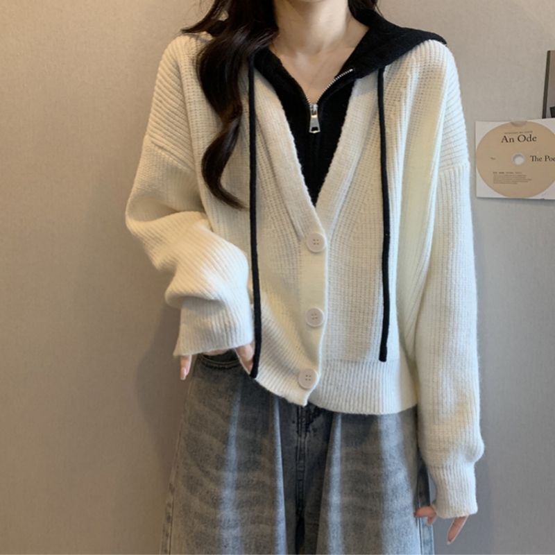 2024 Nouvelle veste pull à capuche courte printemps-automne semble fine et fausse, deux cardigans tricotés amples, haut élégant pour_voghion.com