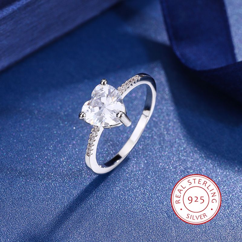 Vendite calde 2024 Classico lucido grande zircone argento cuore donna sposa matrimonio amore eterno anello gioielli donna anelli per donna_voghion.com