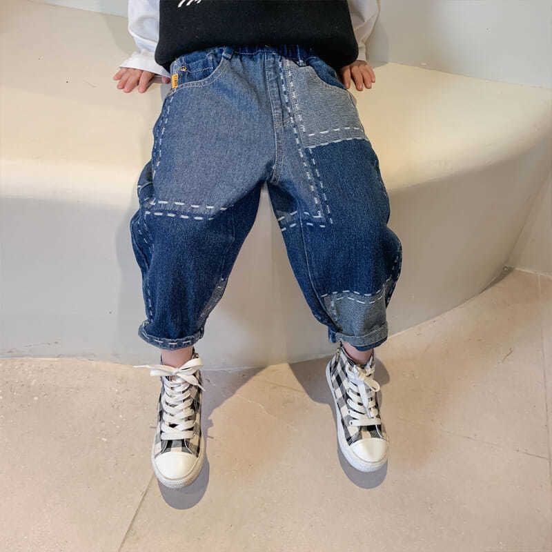 Kid's Clothing Children's contrast color casual jeans boys autumn 2024 new small and medium children's children's clothing trousers baby pants_voghion.com
