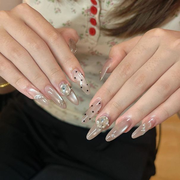 Migające, przezroczyste, lodowe kropki, średniej długości, owalne, koci wzór oka, eleganckie, wysokiej jakości, nadające się do noszenia naklejki na paznokcie_voghion.com