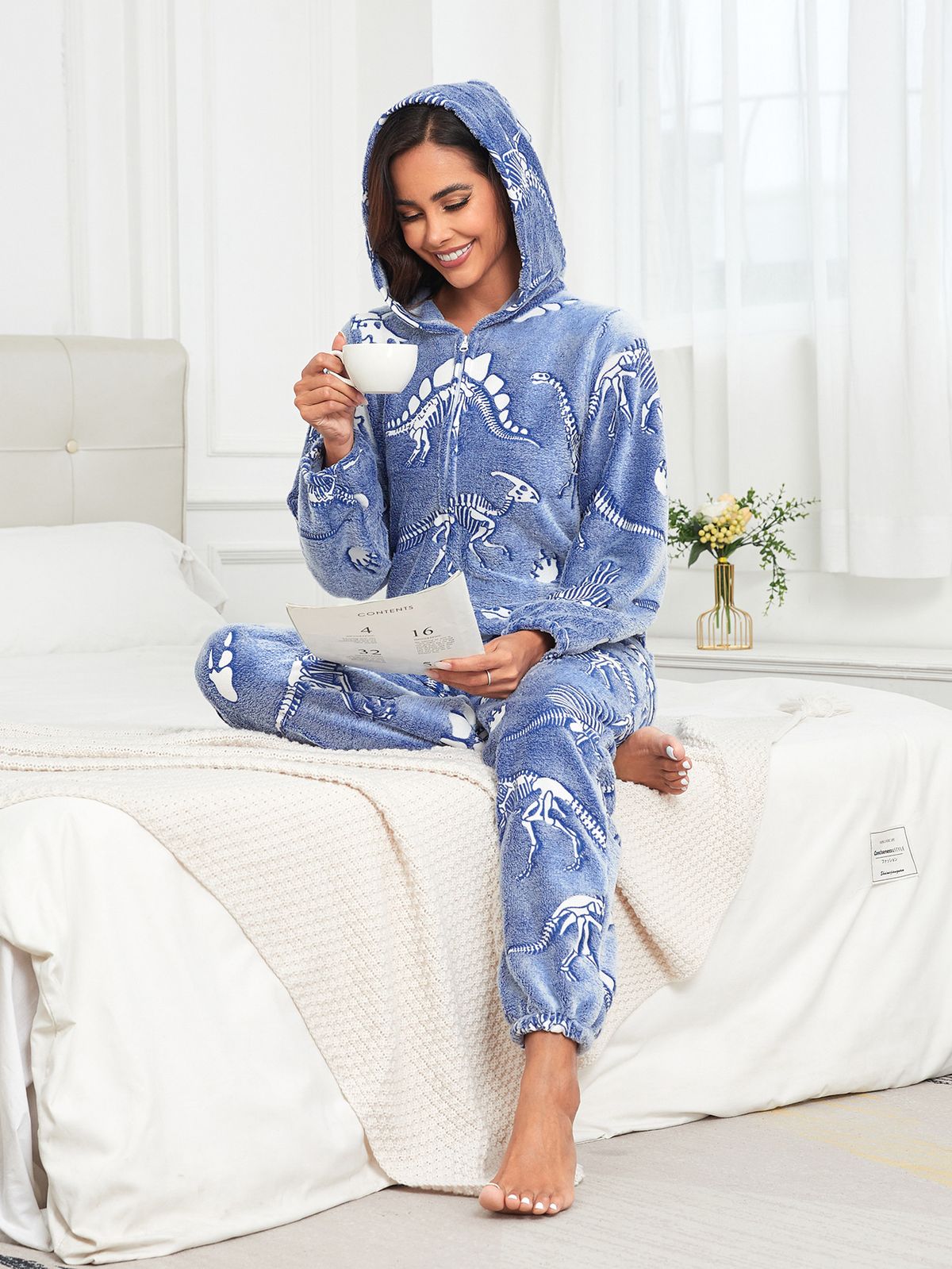 Neuer leuchtender Onesie für Damen, mehrfarbig, einteilig, süße Loungewear, zum Ausgehen, warmer und bequemer Pyjama für Damen_voghion.com