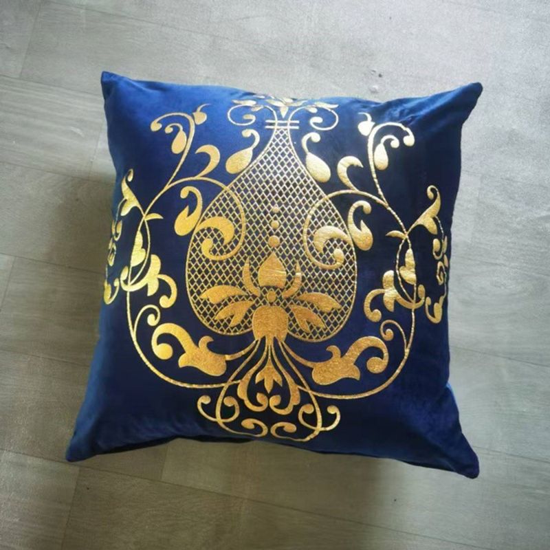 Almofada decorativa de veludo com detalhes dourados - Capa de almofada decorativa de veludo holandês - Almofada elegante para sofá e cama - Bordado metálico feito à mão_voghion.com