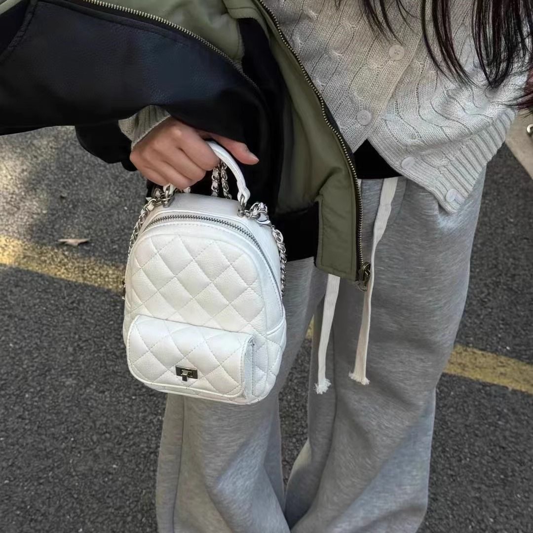 2025 Mini Quilted Chain Summer New Cute Small Backpack Simple Versatile Women's Bag_voghion.com