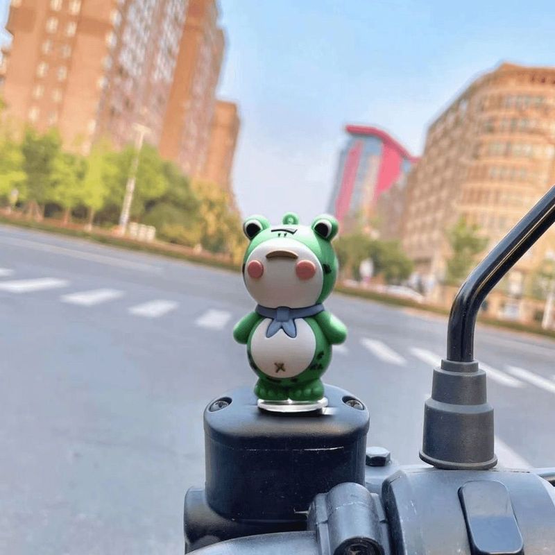 2024 New Electric Vehicle Accessories Cute Cartoon Ornament High-end Motorcycle Car Frog Decoration_voghion.com