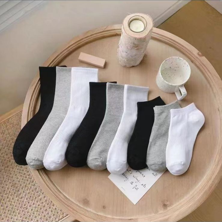 2025d Solid Color Black White Gray Mid-Calf Trendy Versatile Simple Breathable Short Unisex Sports Long Socks_voghion.com