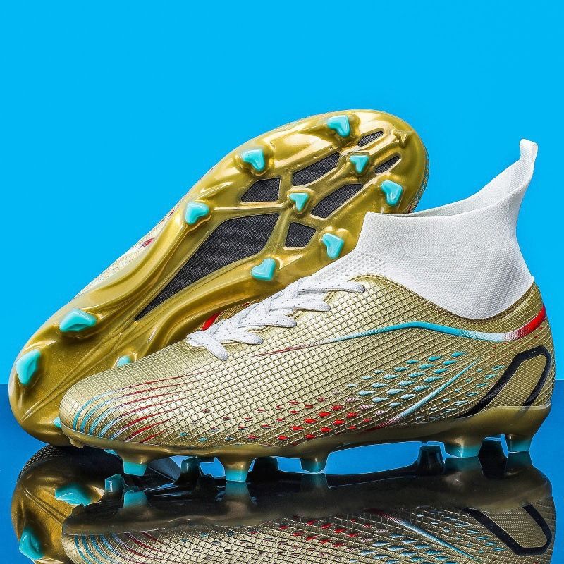 New football shoes for men sports football shoes broken nail students indoor game training shoes_voghion.com