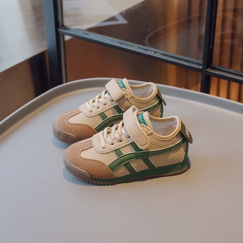 Sport per bambini 2024 Primavera e autunno Nuove ragazze Casual Corsa Hong Kong Edition Ragazzi Forrest Gump Fibbia Piccola_voghion.com