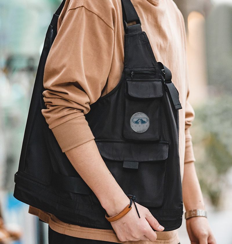 Men's Clothing Chic Trendy Brand Workwear Mountain Camping Multi Pocket Vest For Men Versatile Casual Handsome Bag Waistcoat Dual Use_voghion.com