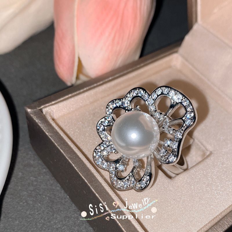 SIsi high end dewdrop flower gemstone pearl ring plated  shell bead geometric noble lady temperament niche ring_voghion.com