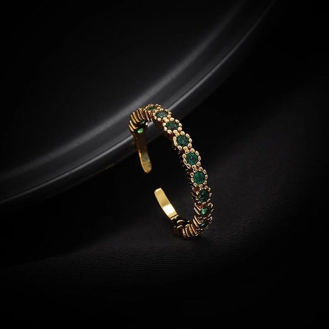 Emerald Row Diamond INS Green Phantom Open Index Finger Minimalist Style Personality Ring_voghion.com