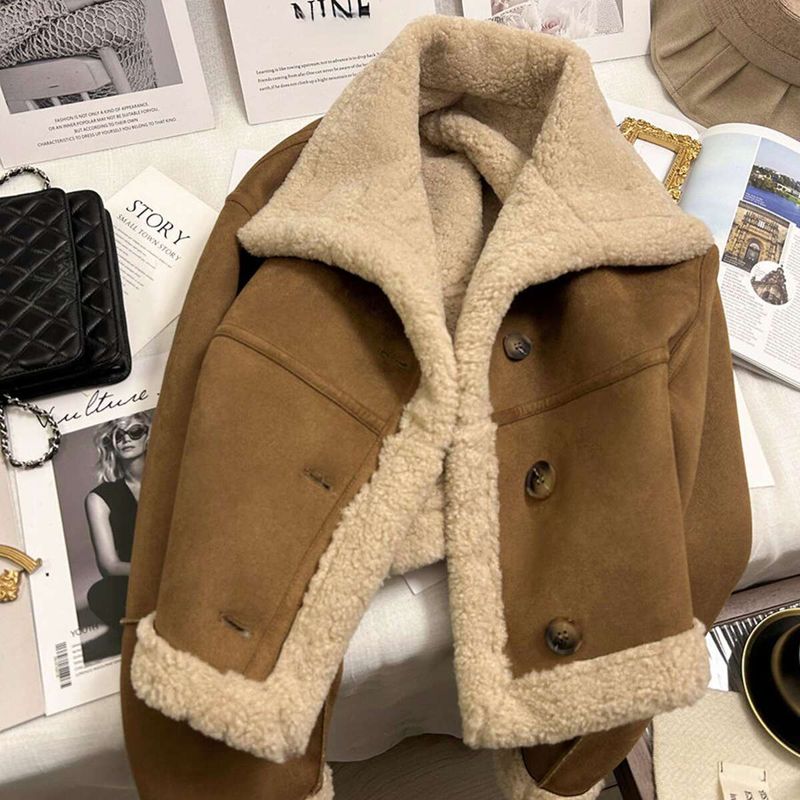 Suede fur one-piece coat for women, short thick, autumn and winter 2024 new loose lambhair spliced motorcycle suit_voghion.com