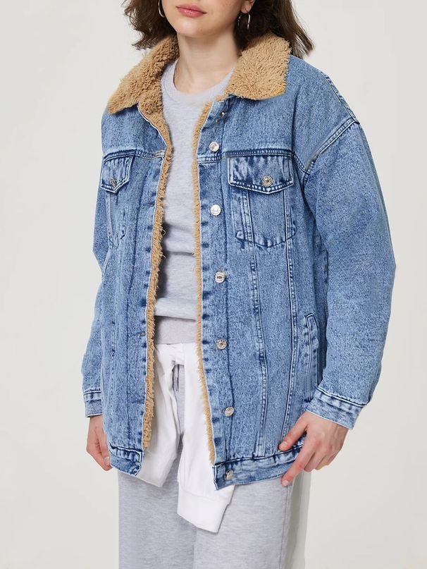 "Giacca in denim foderata in pile da donna - Cappotto invernale oversize, misto cotone con colletto in sherpa, capo streetwear essenziale per il freddo"_voghion.com
