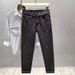 Jean noir pour homme avec broderie délicate de petites abeilles, nouveau pantalon skinny stretch taille mi-haute automne_voghion.com