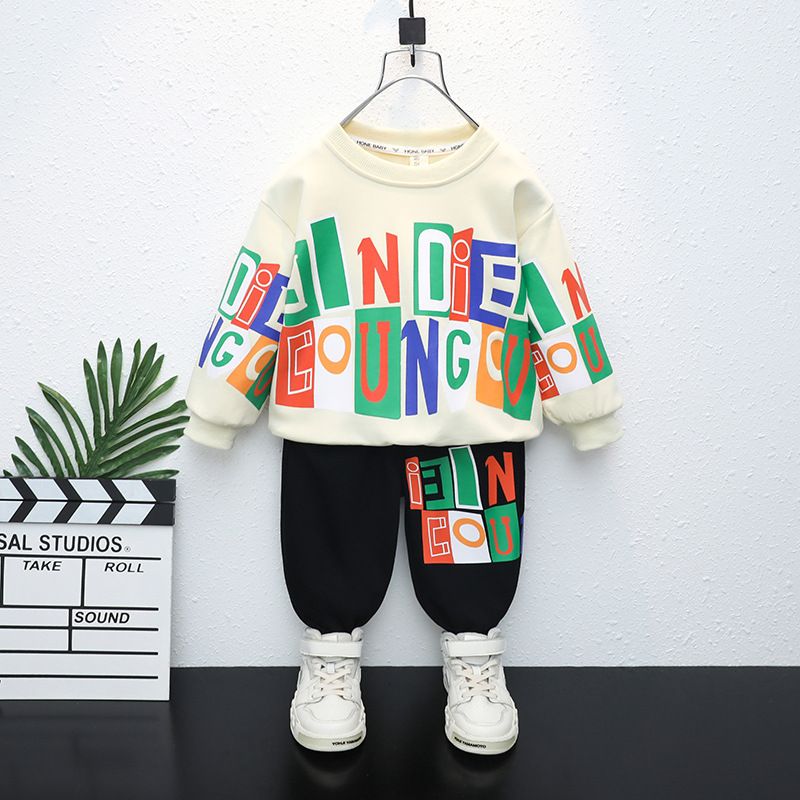 Kinderkleidung Jungen Frühlingsanzug 2024 Langarmmodemarke für Kinder Zweiteiliger Anzug Kindersportpullover Brief Kinderkleidung Baby_voghion.com
