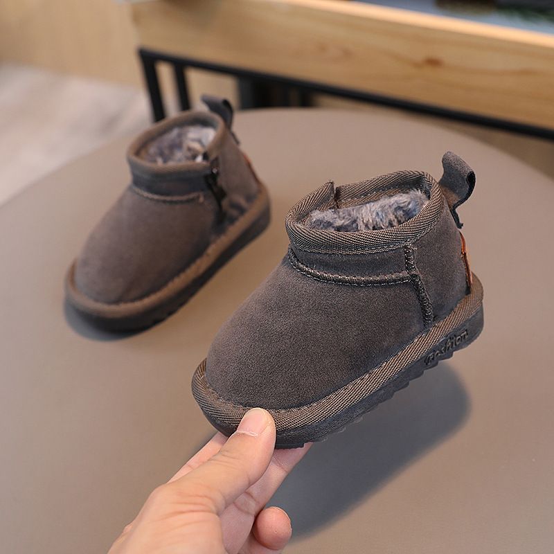 One piece drop shipping new winter snow cotton 1-2 years old infant soft sole toddler shoes thickened short boots for men and women treasure cotton 0_voghion.com