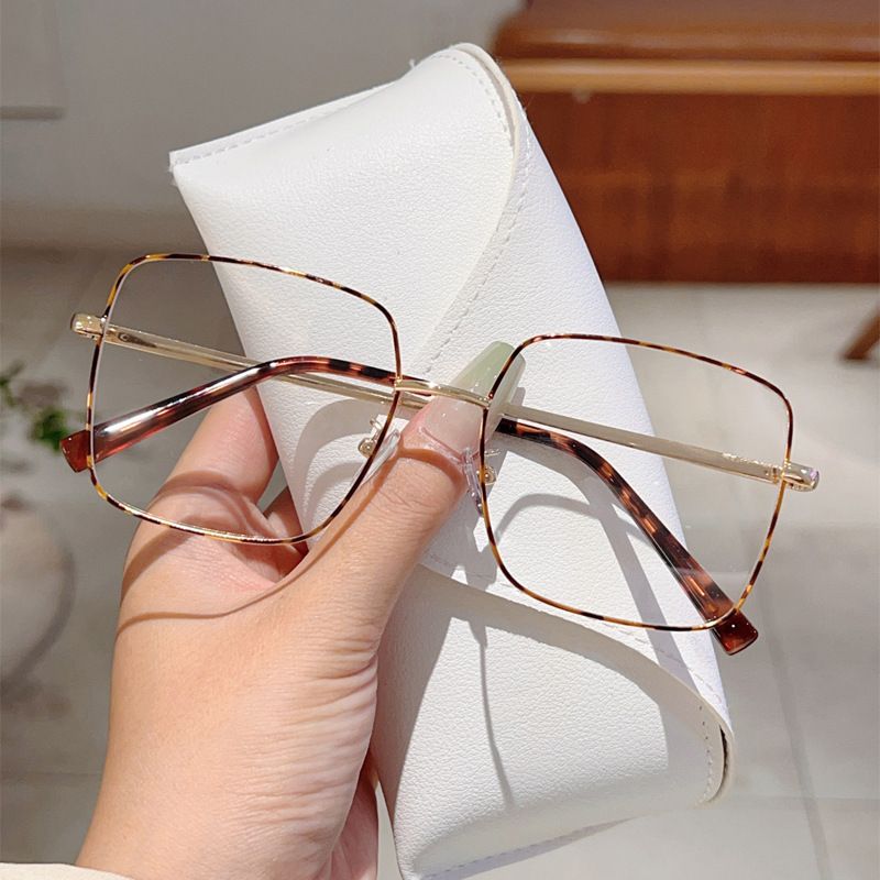 2024 New Metal Frame Spring Leg Anti Blue Light Glasses High Aesthetic Value, Fashionable Trend, Can Be Paired With_voghion.com