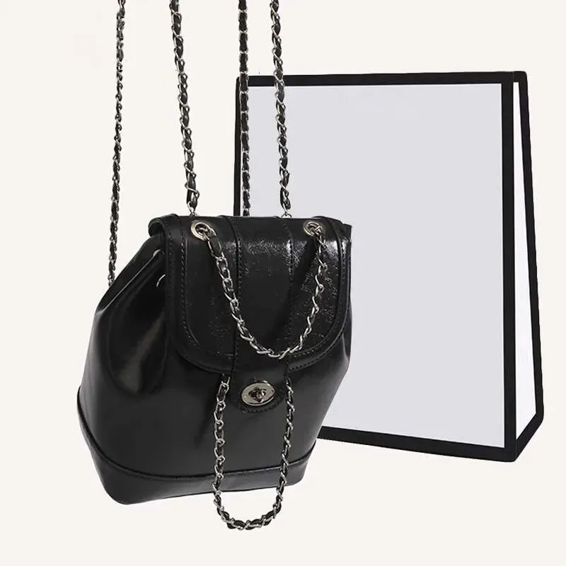 High-Quality Texture Small For Women Versatile New Chain Crossbody Backpack Bucket Bag_voghion.com
