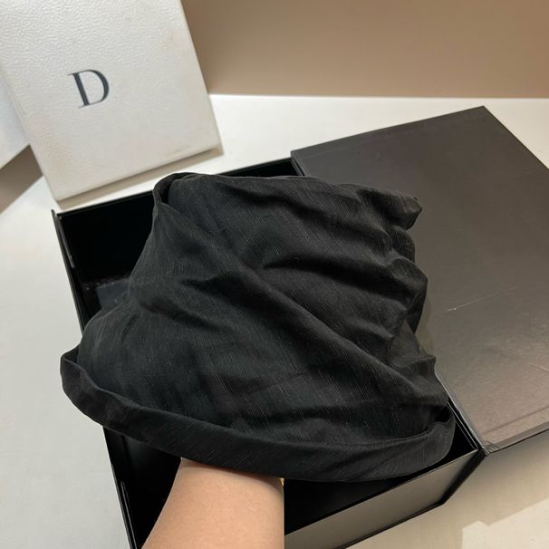 Cappello da pescatore di alta qualità, semplice e traspirante, in lino e seta, modello secchiello plissettato, primavera ed estate 2025_voghion.com