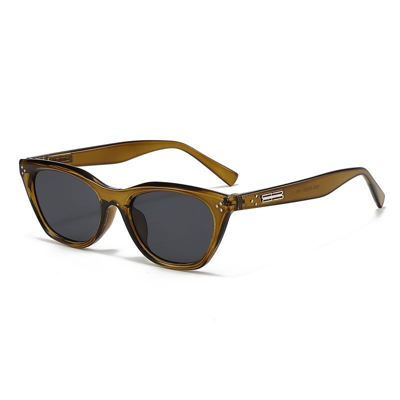 Heiße Sonnenbrille für Mädchen im Retro-Stil mit schwarzem Rahmen, modische Katzenaugen-Sonnenbrille für Frauen mit hochwertigem, eckigem Gesicht_voghion.com