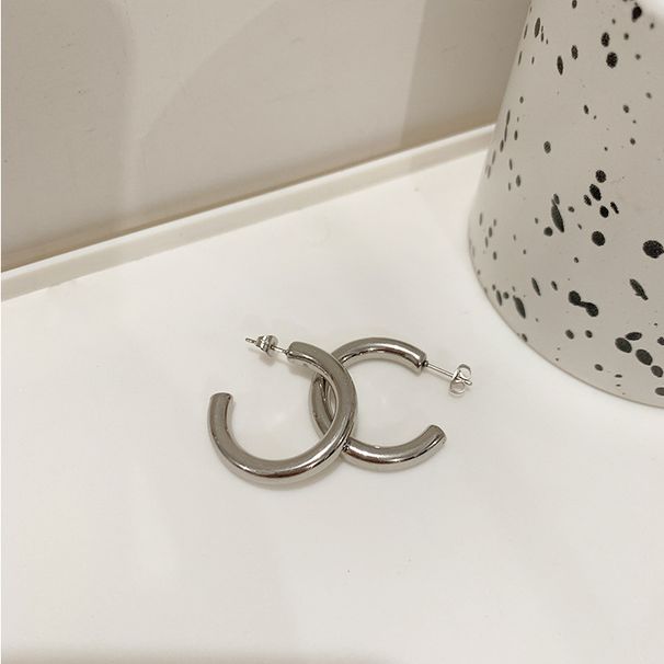 Orecchini a cerchio in acciaio al titanio, minimalisti, in metallo, stile cool, versatili, adatti a qualsiasi personalità e temperamento._voghion.com