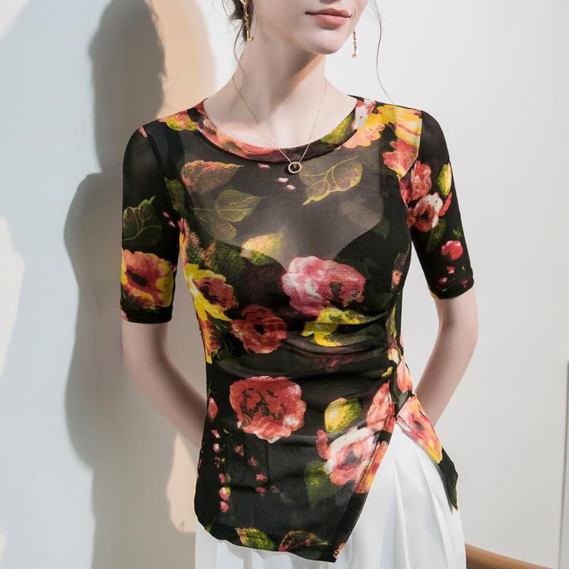 T-shirt da donna con base trasparente in garza stampata, manica a cinque quarti, design dolce e speziato in stile straniero, piccola_voghion.com