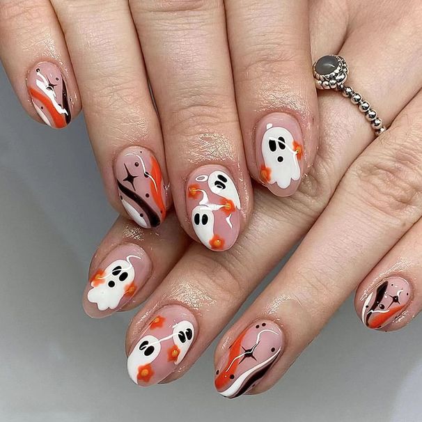 Nail Art a strisce irregolari multicolore con fiore bianco fantasma carino ovale corto lucido di Halloween, 24 pezzi_voghion.com